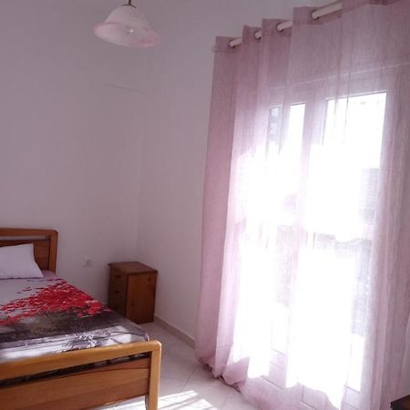 Vacation House In Stroggili Агиос-Иоаннис-Перист Экстерьер фото