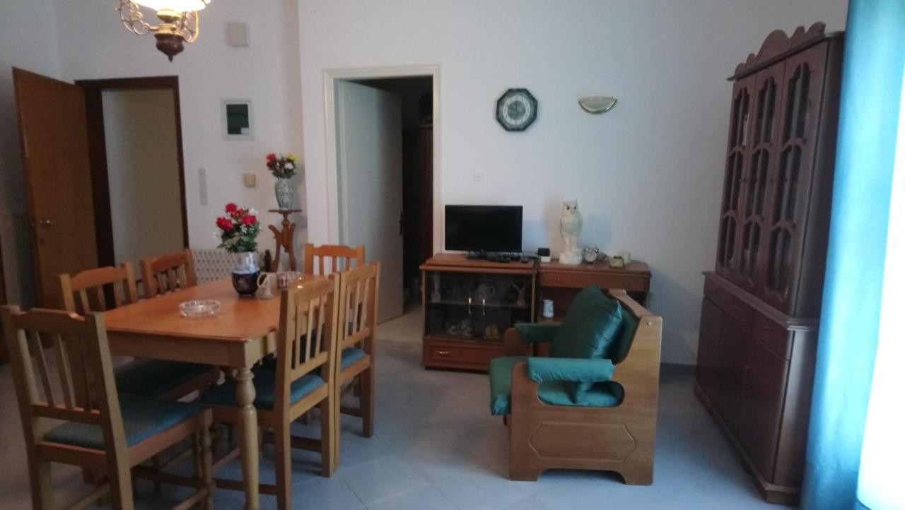 Vacation House In Stroggili Агиос-Иоаннис-Перист Экстерьер фото