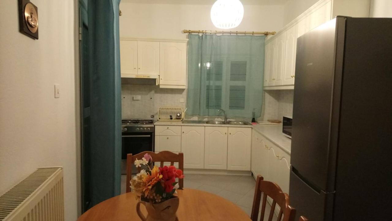Vacation House In Stroggili Агиос-Иоаннис-Перист Экстерьер фото